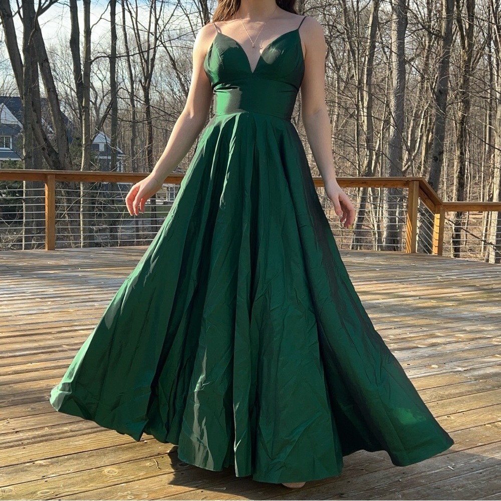 Sherri Hill Green Emerald Prom Dress - Picture 2 of 14
